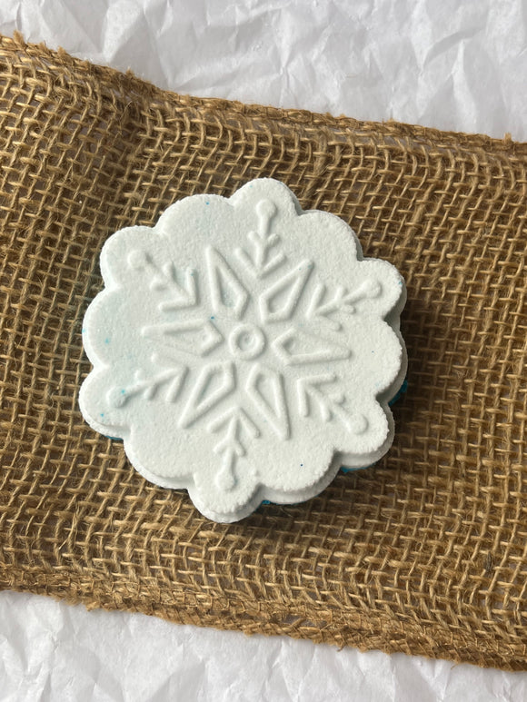 Snowberry Snokeflake Bath Bomb